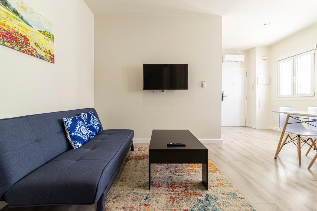 Top & Chic Albarizuela Suites - Apartamentos Jerez เฮเรซ เด ลาฟรอนเตรา ภายนอก รูปภาพ
