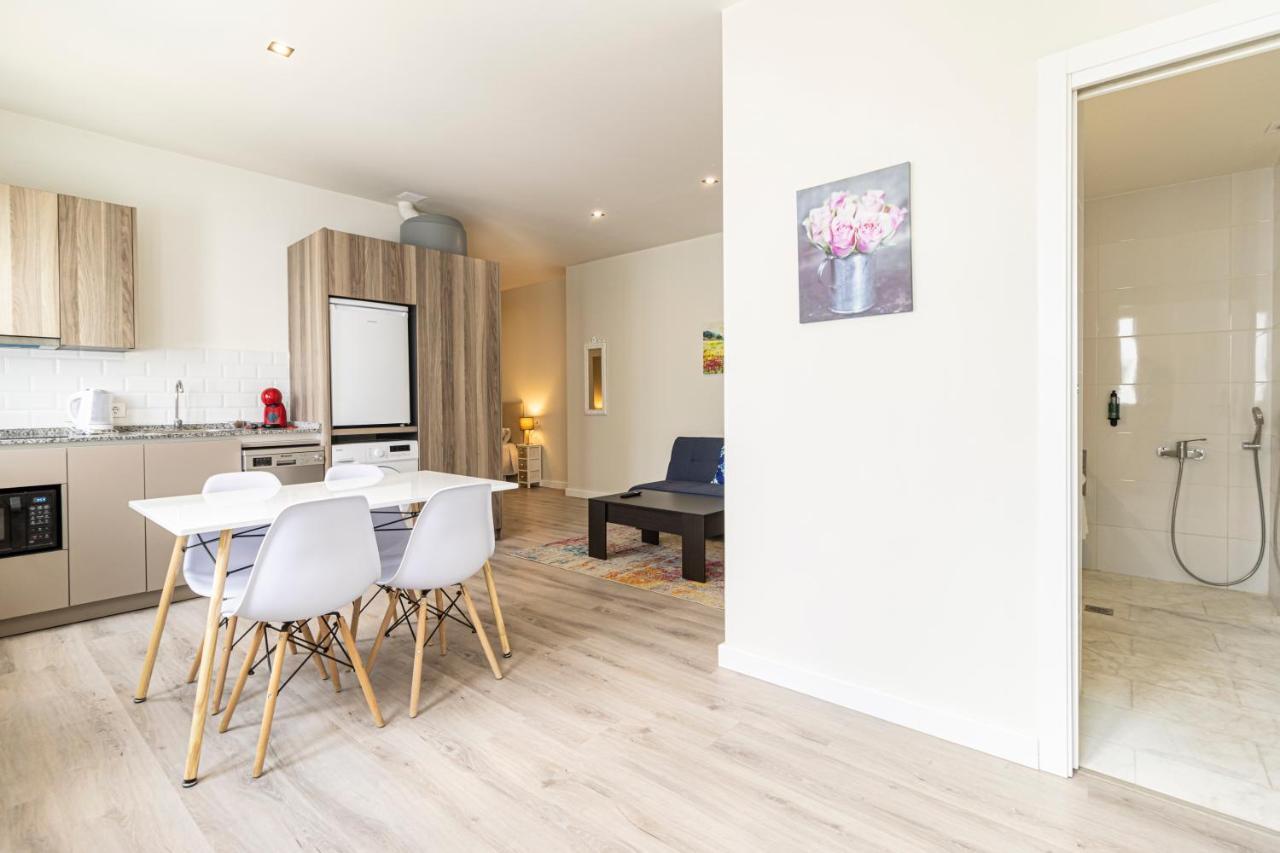 Top & Chic Albarizuela Suites - Apartamentos Jerez เฮเรซ เด ลาฟรอนเตรา ภายนอก รูปภาพ