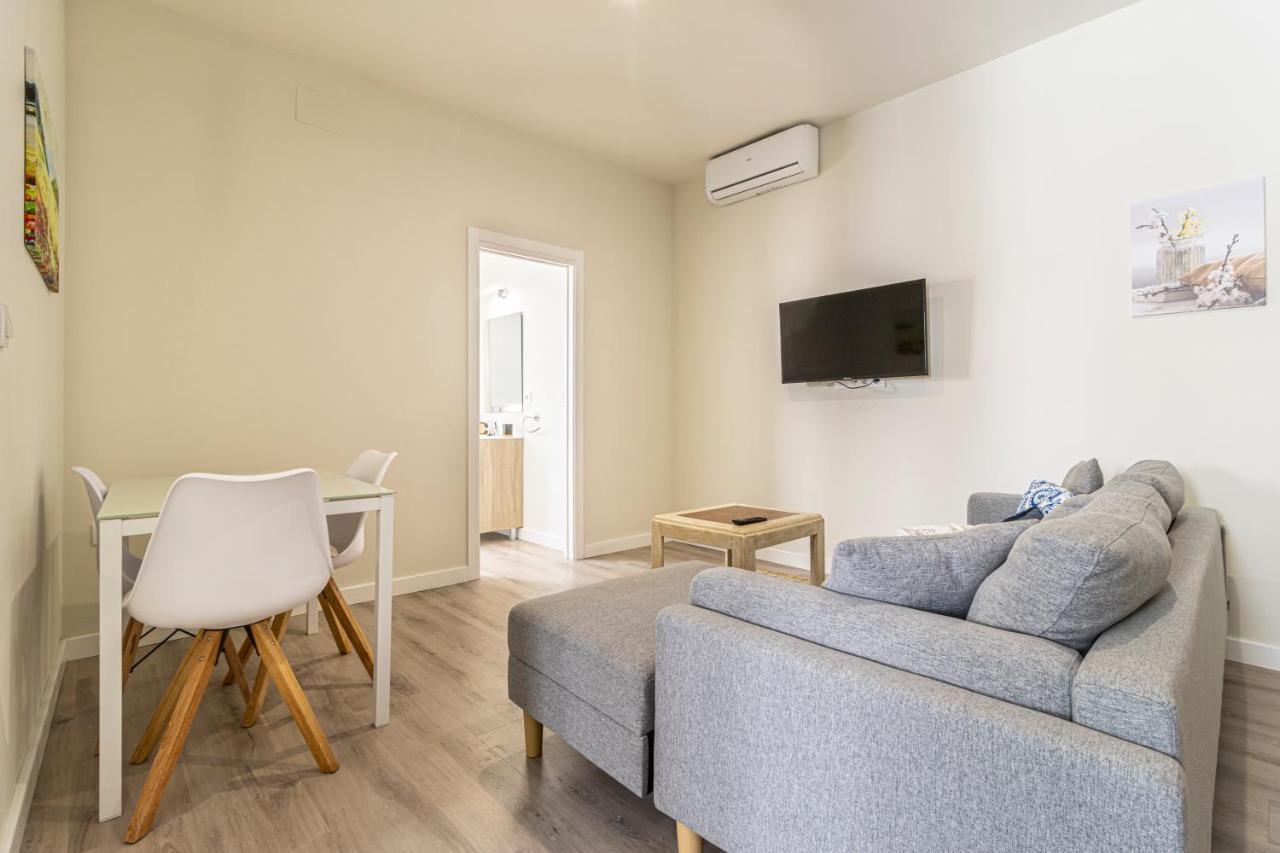 Top & Chic Albarizuela Suites - Apartamentos Jerez เฮเรซ เด ลาฟรอนเตรา ภายนอก รูปภาพ