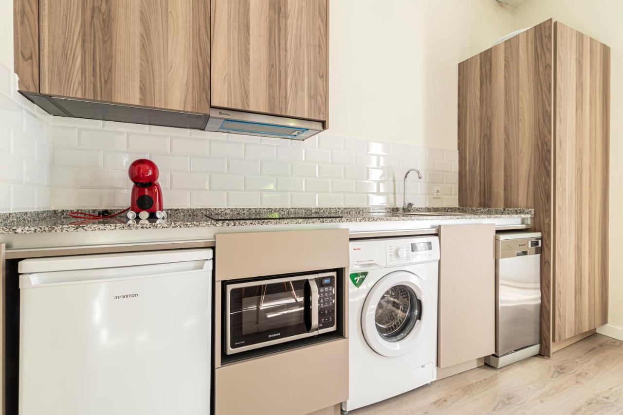 Top & Chic Albarizuela Suites - Apartamentos Jerez เฮเรซ เด ลาฟรอนเตรา ภายนอก รูปภาพ