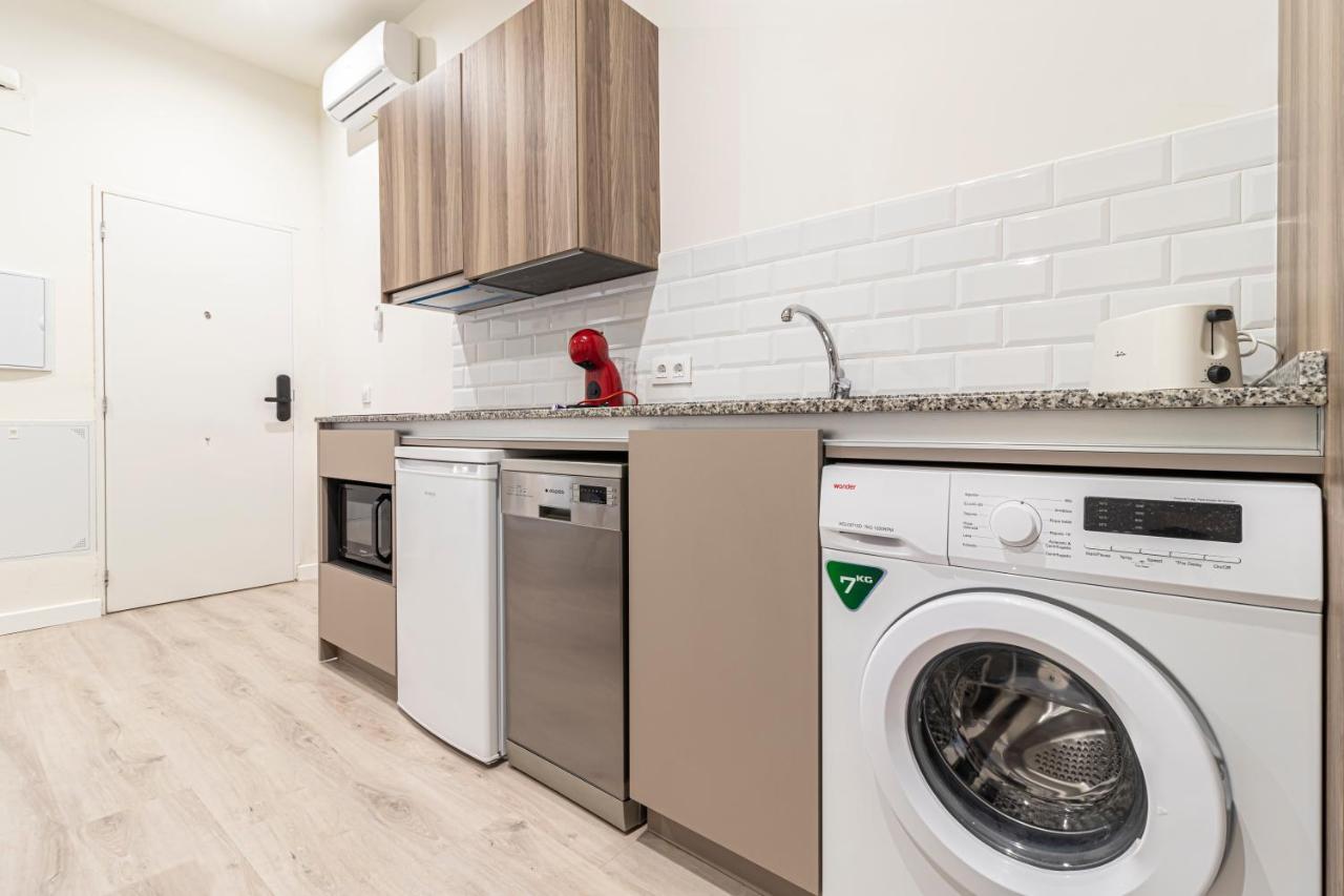 Top & Chic Albarizuela Suites - Apartamentos Jerez เฮเรซ เด ลาฟรอนเตรา ภายนอก รูปภาพ